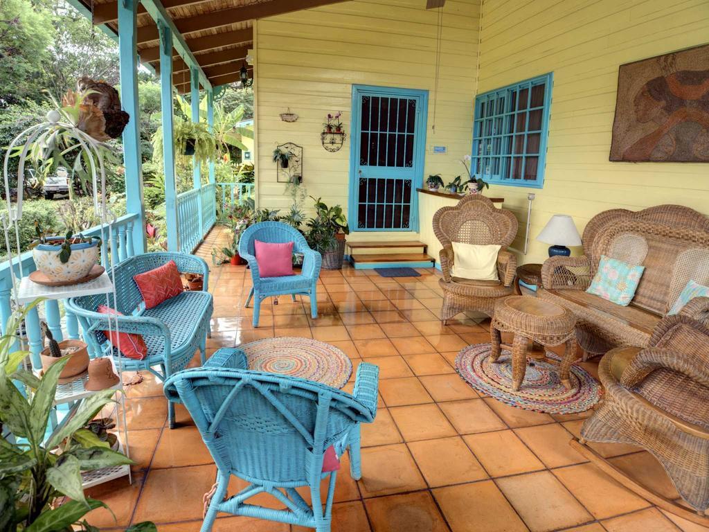 Casa De Las Tias Сан-Хосе Экстерьер фото