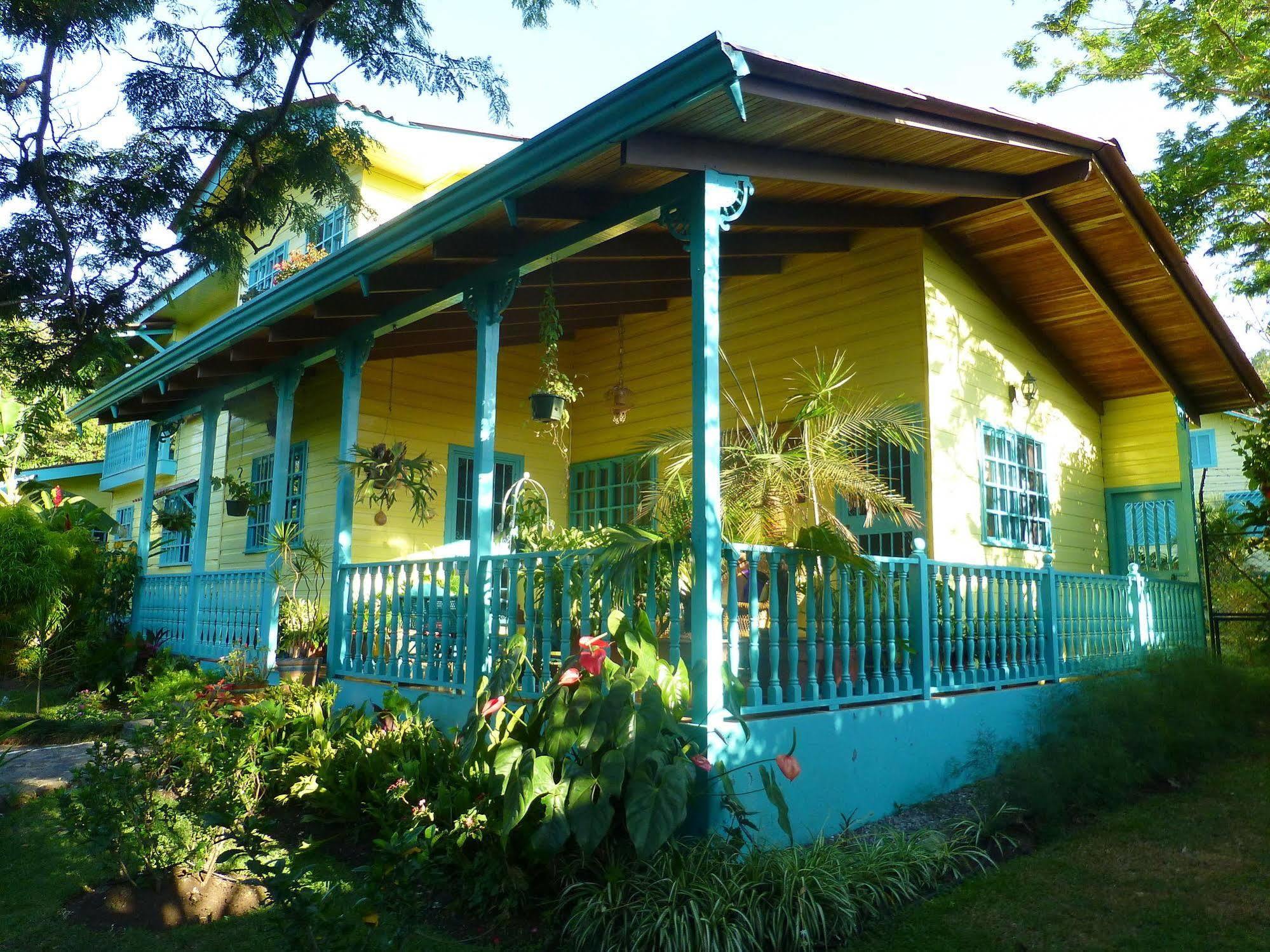 Casa De Las Tias Сан-Хосе Экстерьер фото